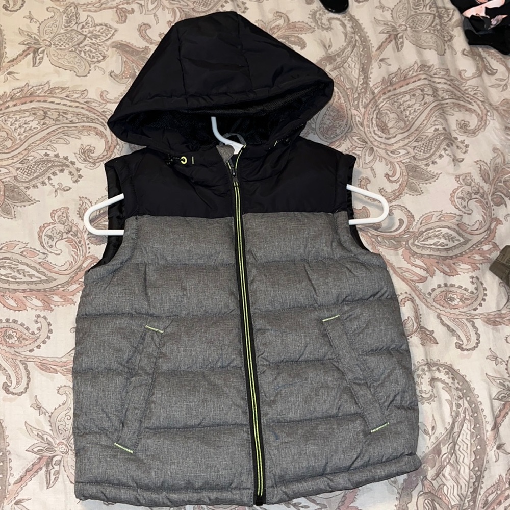 Sleeveless Jacket